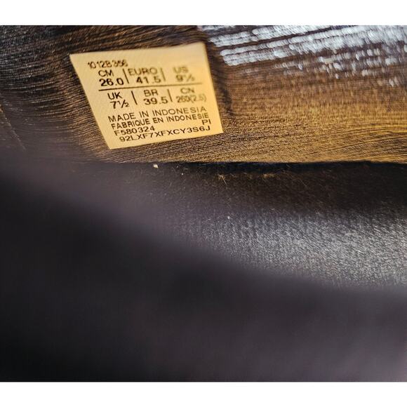 Asics Women 9.5 Comfy footwear - Picture 5 of 8